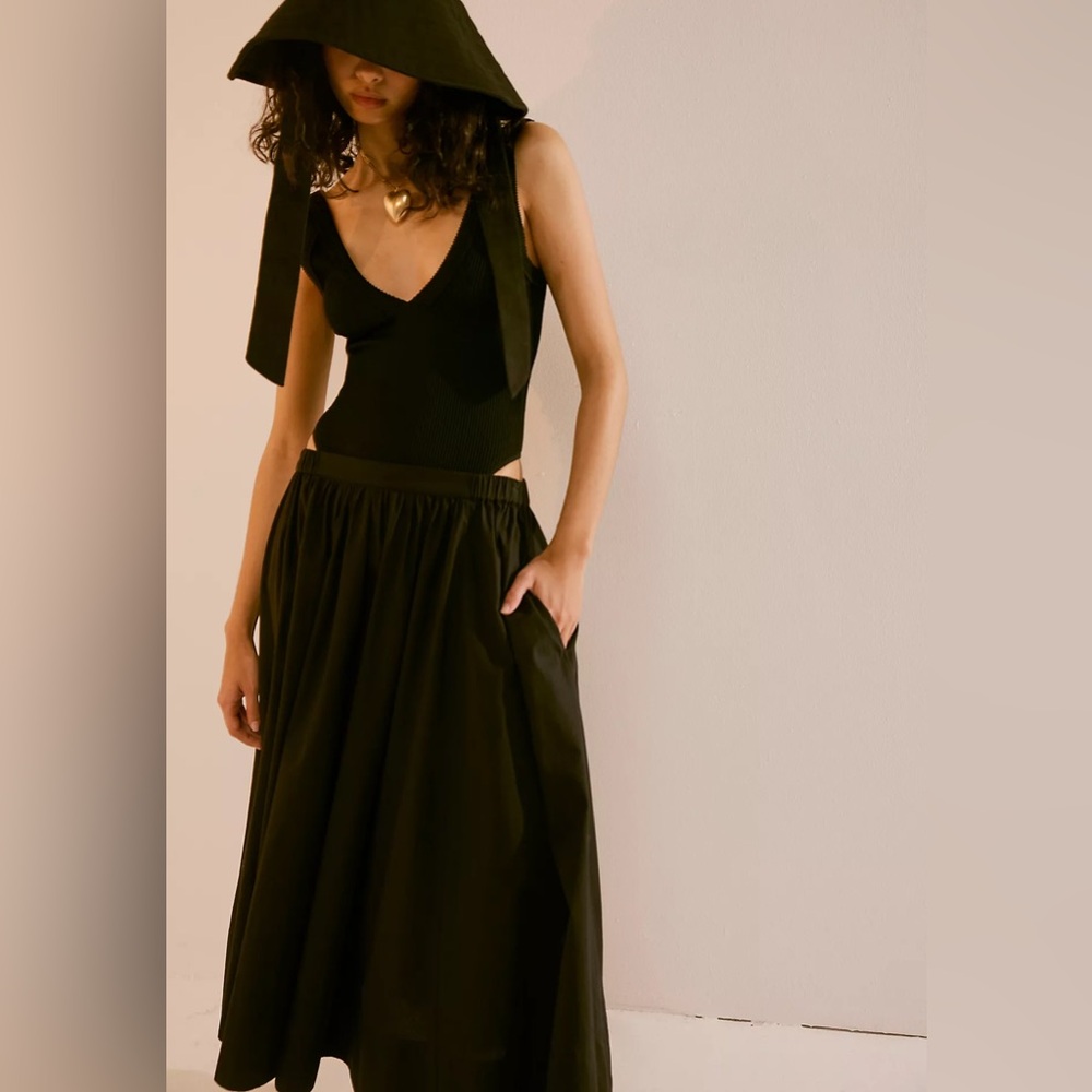 Free People. NWT. Lower Midi Skirt. Black. Cotton. Medium. - Picture 2 of 3